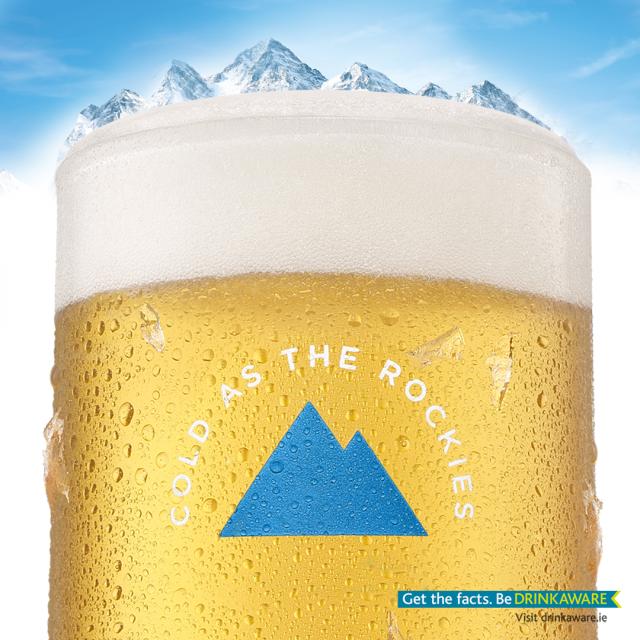 When the mountain turns blue, your Coors is as cold as the Rockies and ready to drink! #MountainColdRefreshment