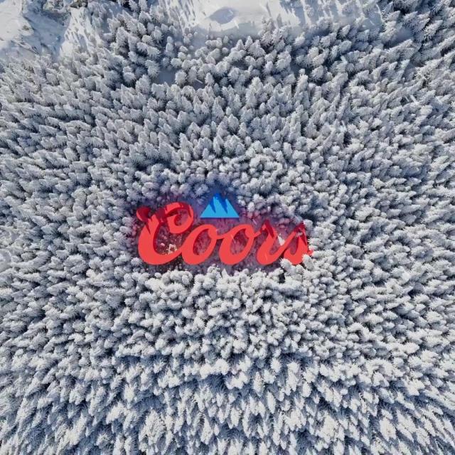 We do things differently on the Rocky mountain #coorsbeer #keepitfresh #rockymountain