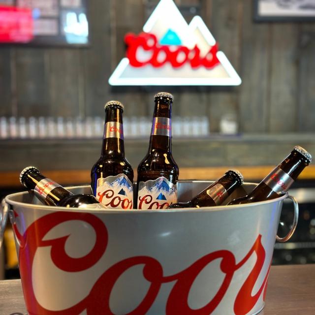 Coors on ice, neon shining, just waiting for you and your mates 

#Coors #Beer 

Please Drink Responsibly.