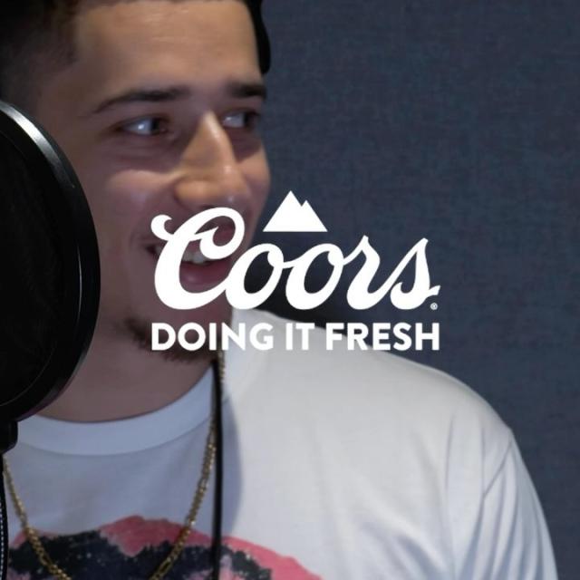 #DoingItFresh Is all about finding the freshest people, who dare to be different 😎

We met with rapper, producer and DJ, @Jordeaux to find out how he’s #DoingItFresh! 🔵❄️

From small town beginings, to trying to get noticed in the big city, Jordeaux tells us his story and what makes him stand out. 
 
#Coors #KeepItFresh

Please Drink Responsibly.